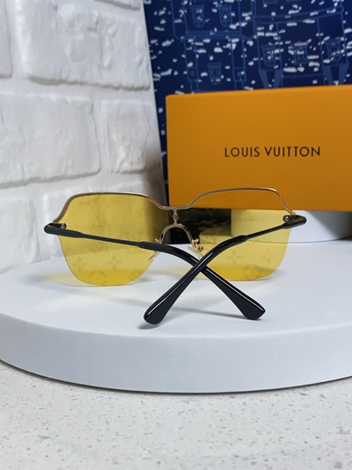 ルイヴィトンサングラス側面デザイン